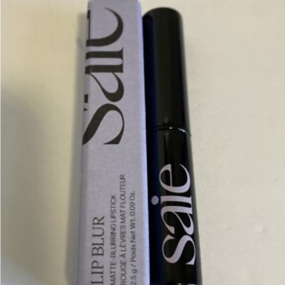 Saie Lip Blur Matte Lipstick in DADA New In Box Full-Size - Picture 3 of 3